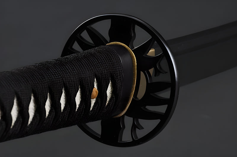 Root Claw Katana - 1045 Steel, Red Raden Saya – Handmade Sword