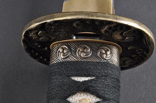 FULLY HAND FORGED BLACK FULL TANG WAVES JAPANESE SAMURAI KATANA SWORD - buyblade