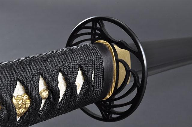 FULLY HAND FORGED CLAY TEMPER PRACTICAL BLACK WING KATANA SWORD
