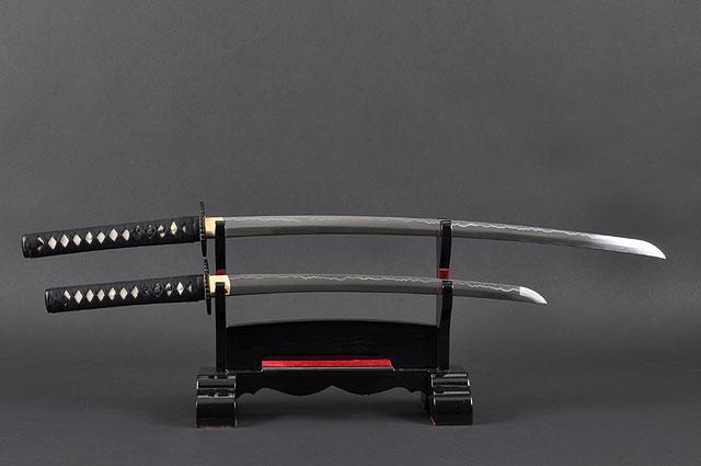 FULLY HANDMADE EMPIRE WHEEL PRACTICAL JAPANESE SAMURAI KATANA & WAKIZASHI SWORDS - buyblade