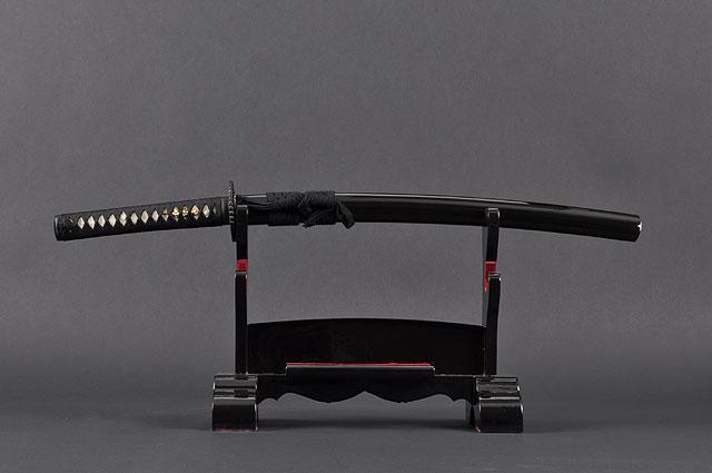 FULLY HANDMADE EMPIRE WHEEL CLAY TEMPERED JAPANESE SAMURAI WAKIZASHI SWORD - buyblade