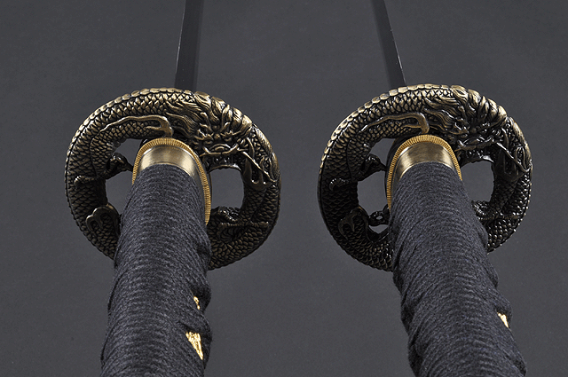 FULLY HANDMADE CLAY TEMPERED DAMASCUS DRAGON SAMURAI KATANA & WAKIZASHI SWORDS - buyblade