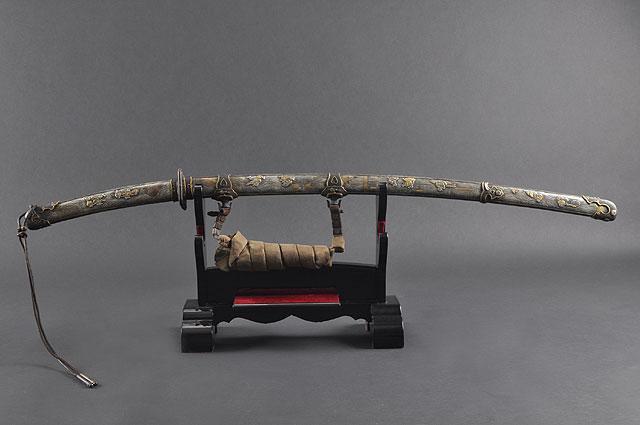 FULLY HAND FORGED CLAY TEMPERED RAZOR SHARP JAPANESE TACHI GUNTO SWORD