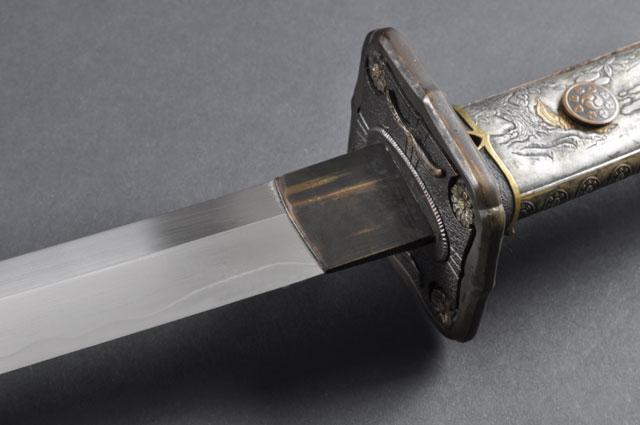 FULLY HAND FORGED CLAY TEMPERED RAZOR SHARP JAPANESE TACHI GUNTO SWORD