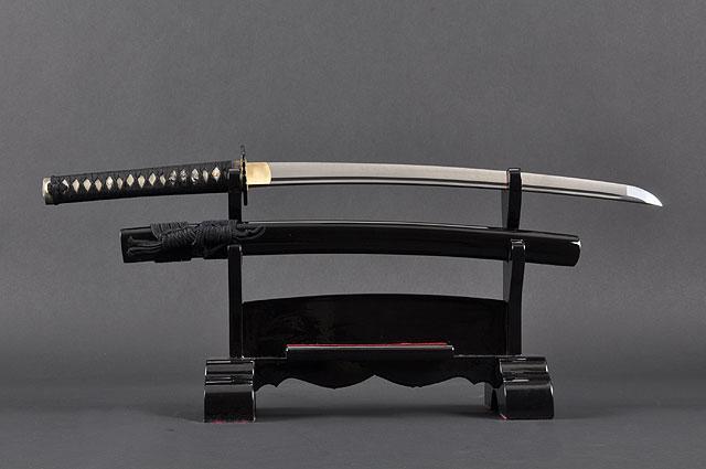 FULLY HANDMADE DANCING CRANE CLAY TEMPERED JAPANESE WAKIZASHI SWORD - buyblade